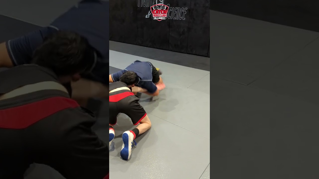 Headlock Escape 👊🤼🤼&zwj;♀️💪 #catchwrestling #cacc #wrestling #keeprealwrestlingalive