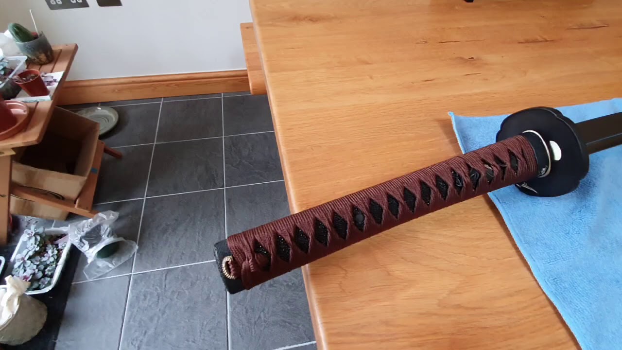 Yarinohanzo Kamakiri 1095 sword review