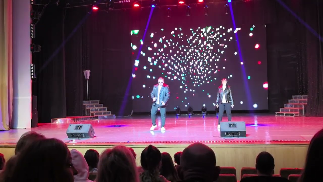S.L., Vita - Пора идти