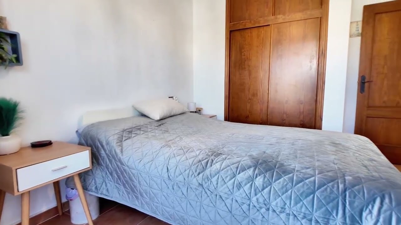 Spacious 3-Bedroom Semi-Detached Townhouse with Private Solarium &ndash; Priced to Sell!