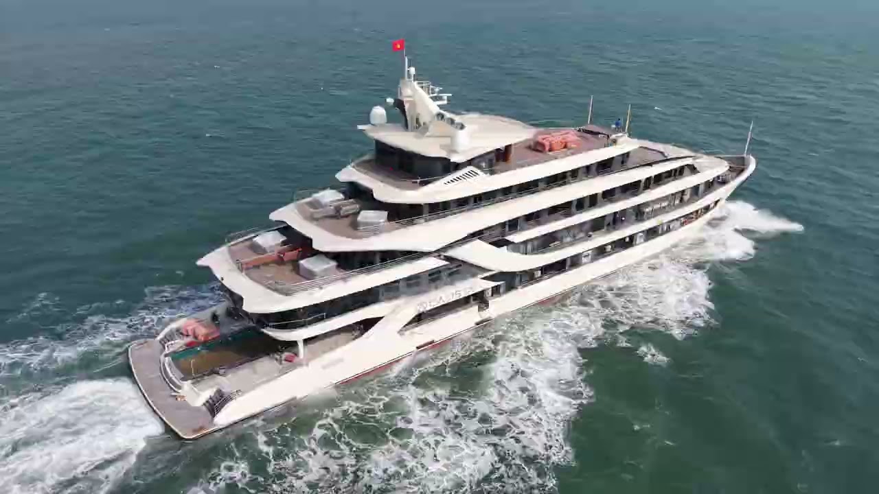 CALISTA CRUISE  - HALONG BAY - BY BMC ARCHITECTS