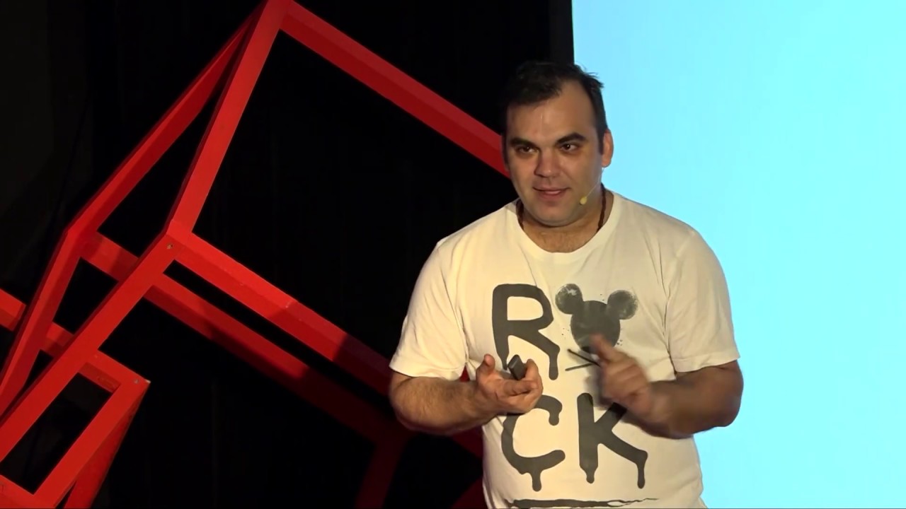 &Beta;&rho;&alpha;&beta;&epsilon;&upsilon;&mu;έ&nu;&omicron;&sigmaf; &sigma;&epsilon;&phi; ή &alpha;&tau;ί&theta;&alpha;&sigma;&omicron;&sigmaf; &mu;ά&gamma;&epsilon;&iota;&rho;&alpha;&sigmaf;; | Nikos Karathanos | TEDxAUEB