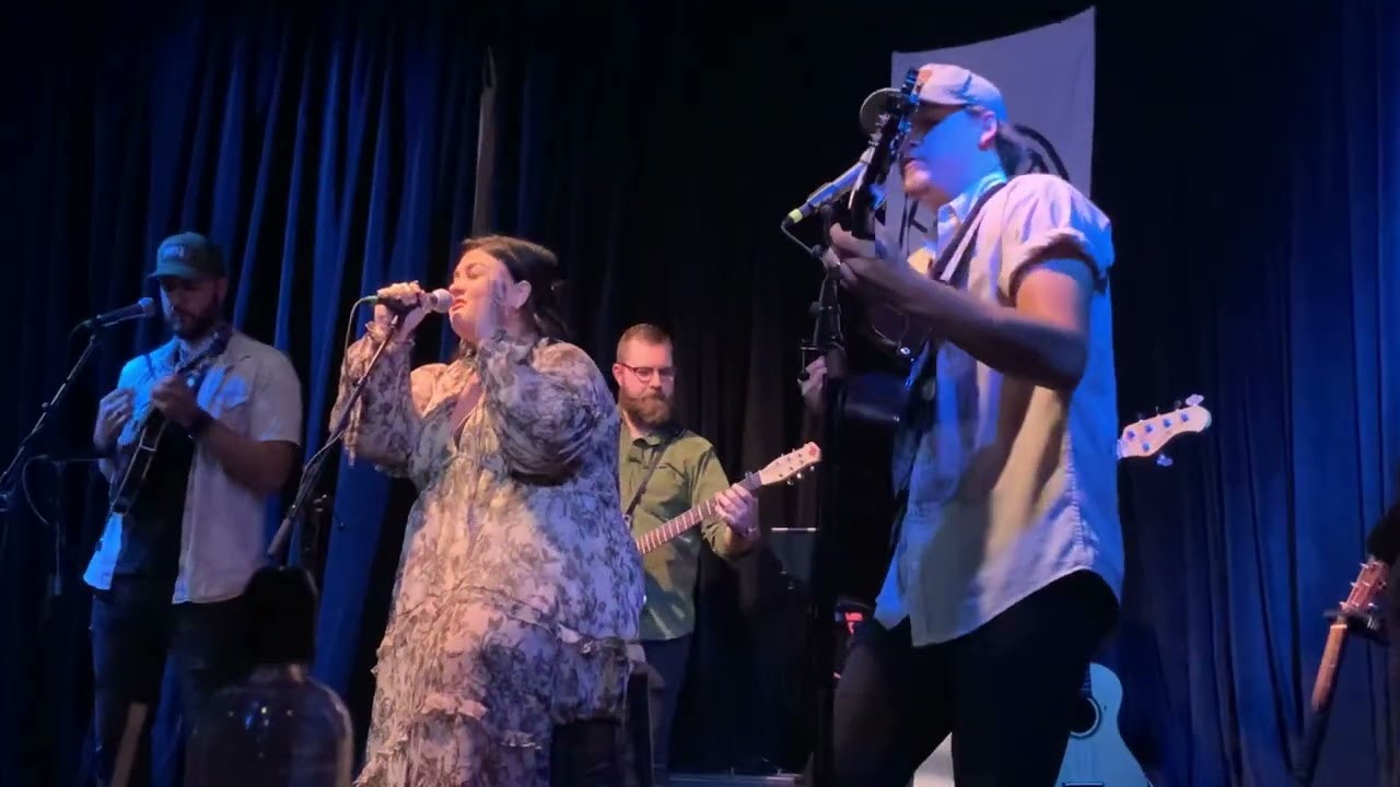 The Band Loula -  Angel from Montgomery - cover of John Prine