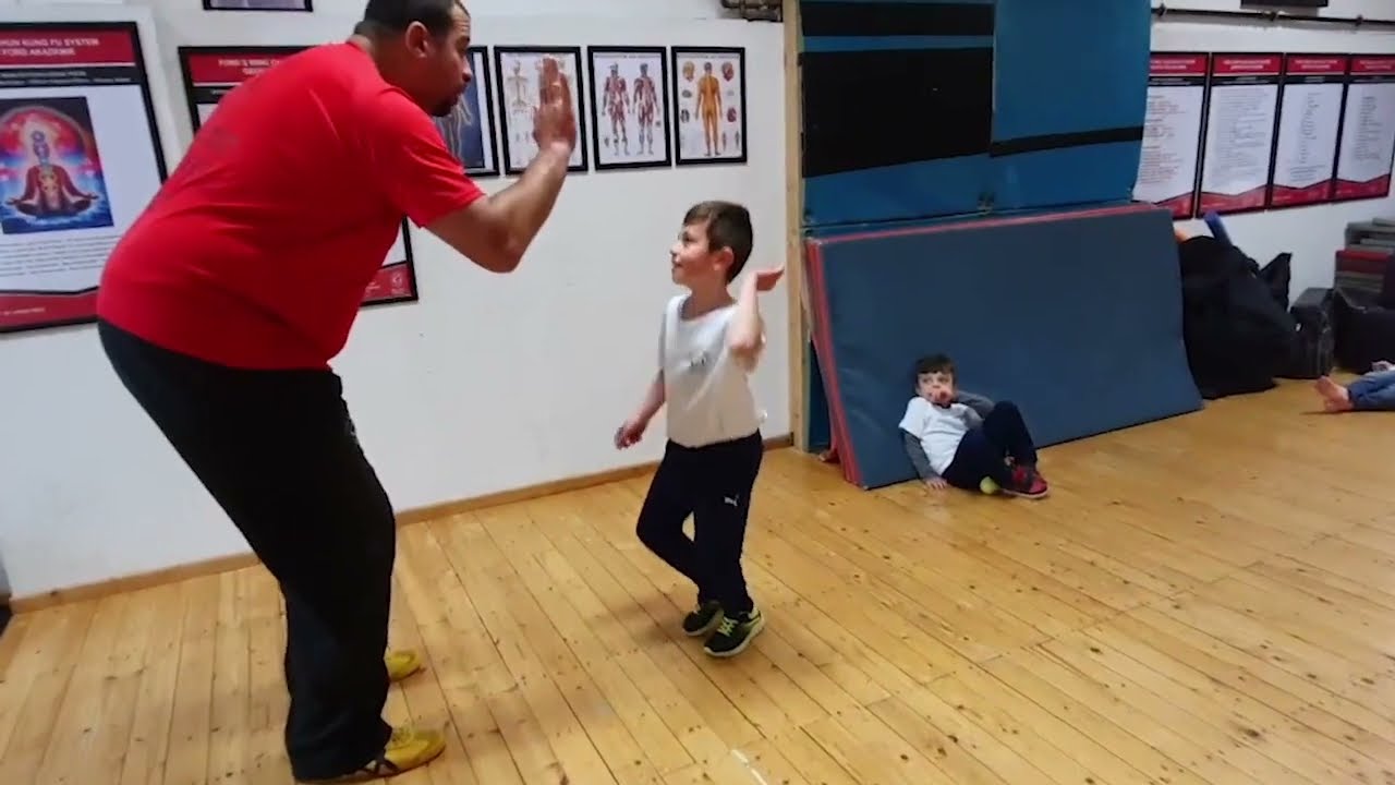 George Ford Akademie - Wing Chun Kung Fu Kids (Fun)