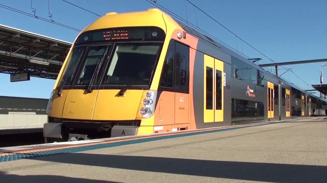 Trains at East Hills - Sydney Trains