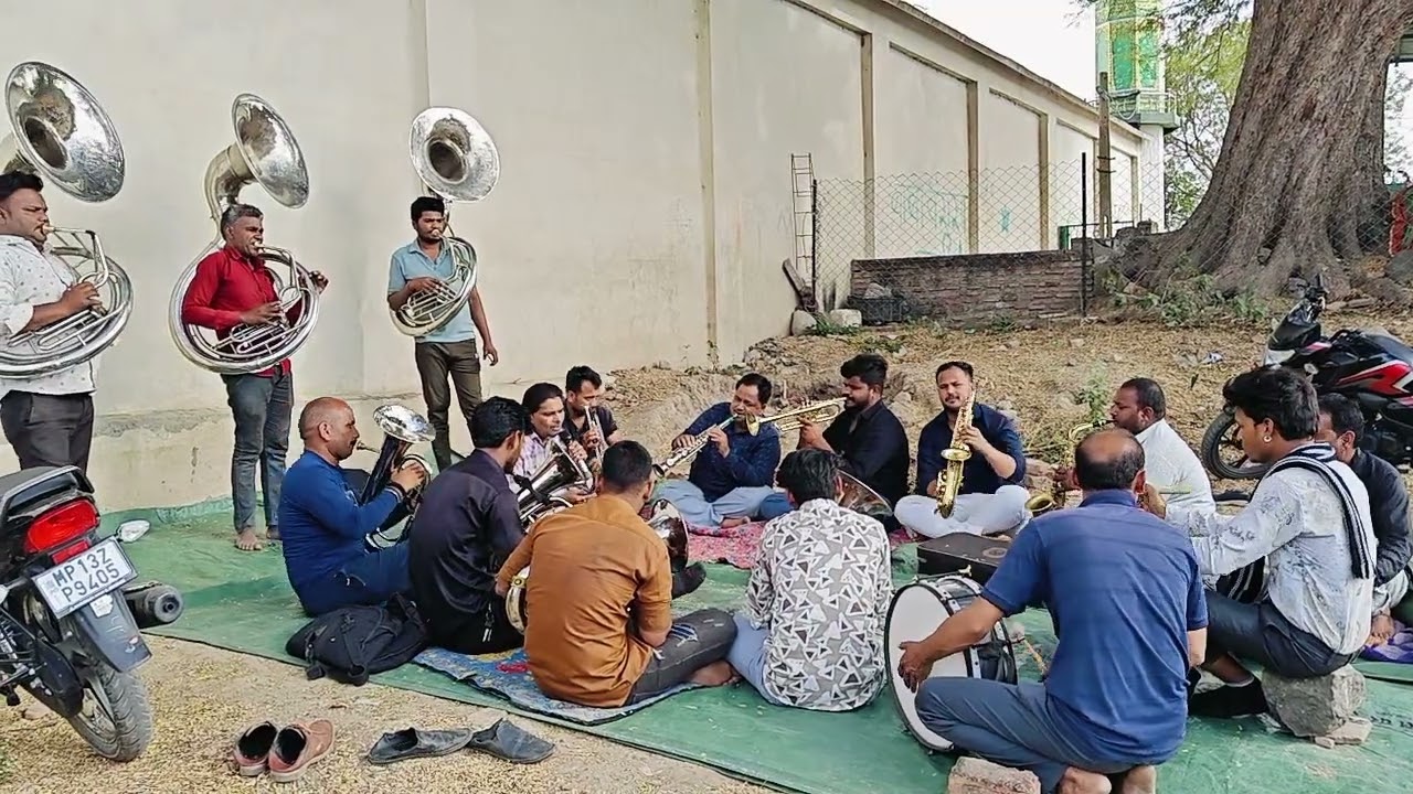 प्रैक्टिस की वीडियो 2025 न्यू सॉन्ग2025 ओ मिलन फस्ट पार्टी,1bharat band badnagar शेरू भाई 9977105507