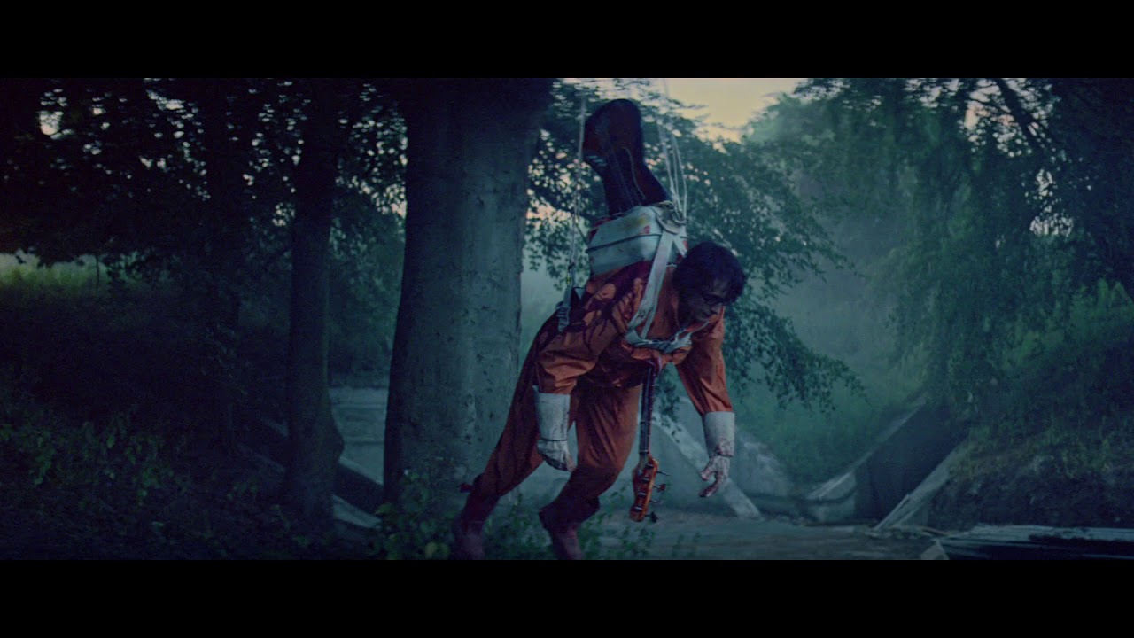 The Breeders - Spacewoman (Official Video, directed by Richard Ayoade))