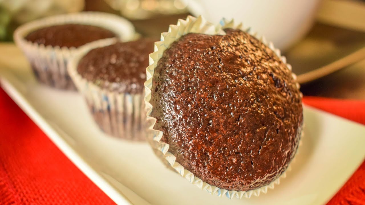 Best Chocolate Muffins Recipe | Easy Homemade Chocolate Muffins Recipe | چاکلیٹ موفن |Cook With Us