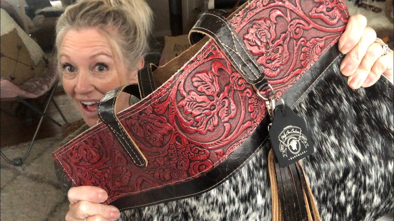 What' In My Bag |  Purse Dump | Handbag Clean Out! Holy Cow Couture!