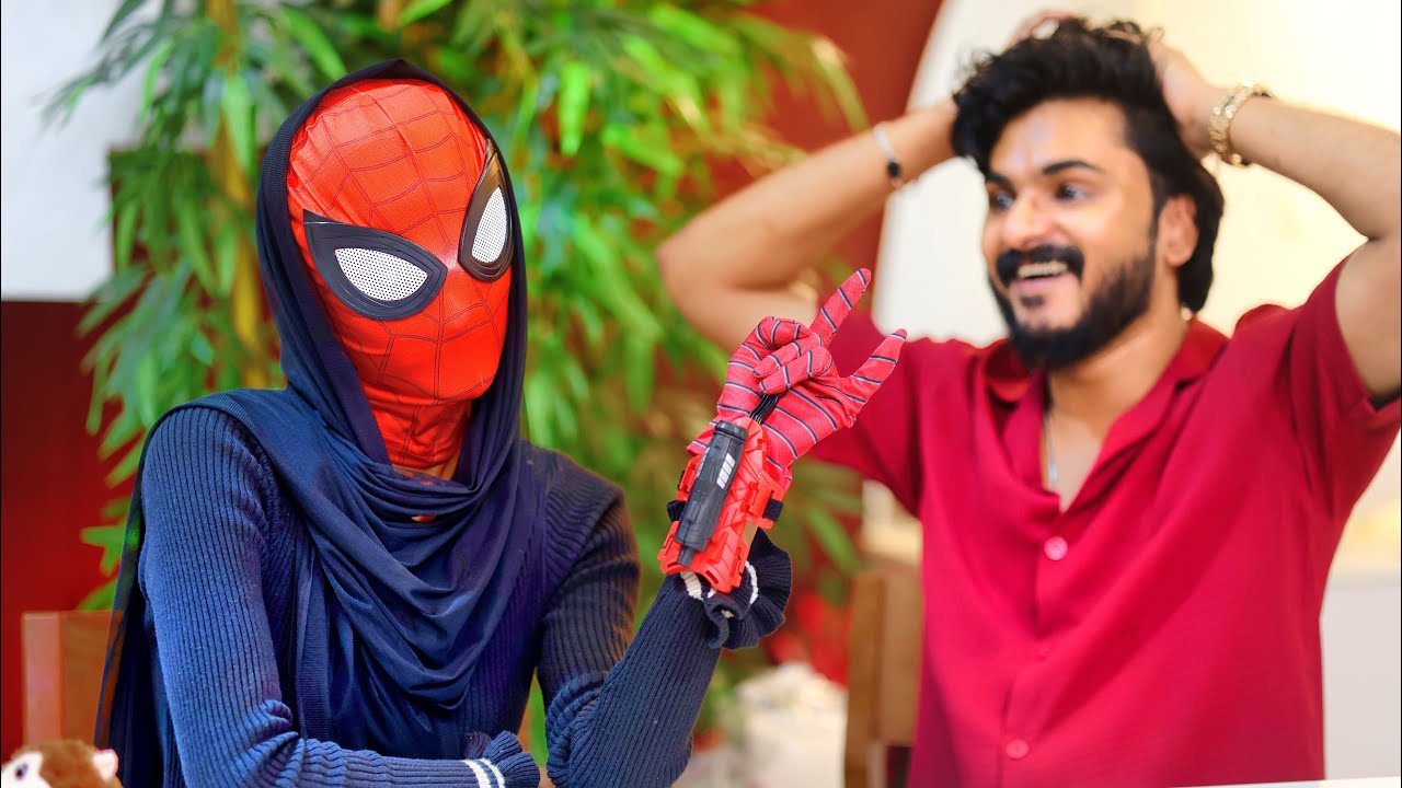 Muslim Spider Girl 😂😂😂 Unboxing Amazon Gadgets l UNBOXINGDUDE l