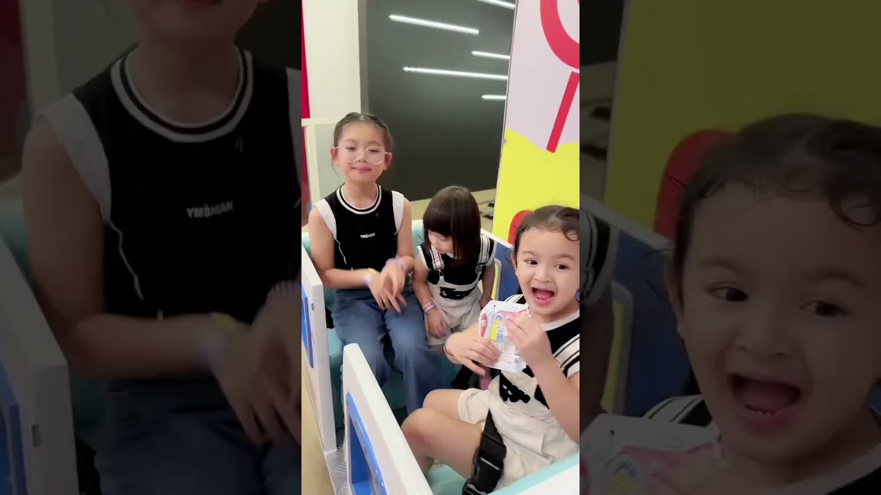 ជូនអ៊ែលលីសទៅលេងPlayground ជាមួយអ៊ែលលី​ ប៊ែលឡា