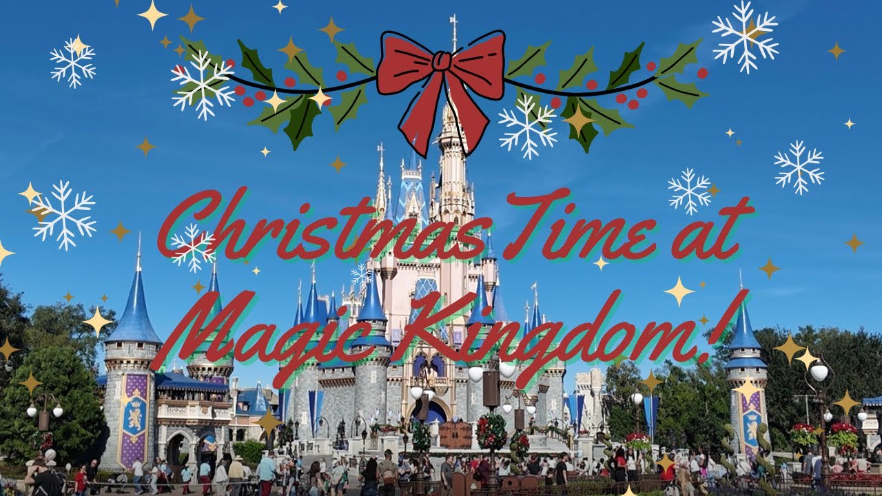 Christmas Time at Magic Kingdom! Cinderella Castle Ambience! Walt Disney World
