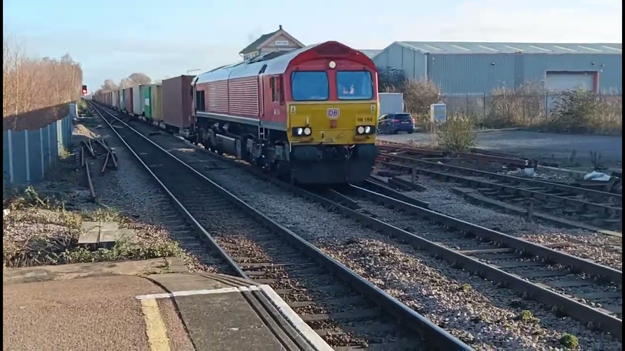Trainspotting with @GreaterSpotter at Whittlesea 24/12/2025