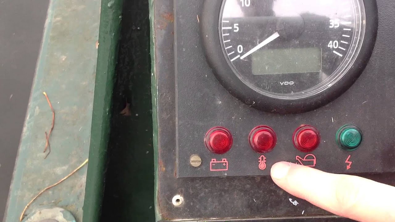 Starting a Narrowboat Engine Quick Look
