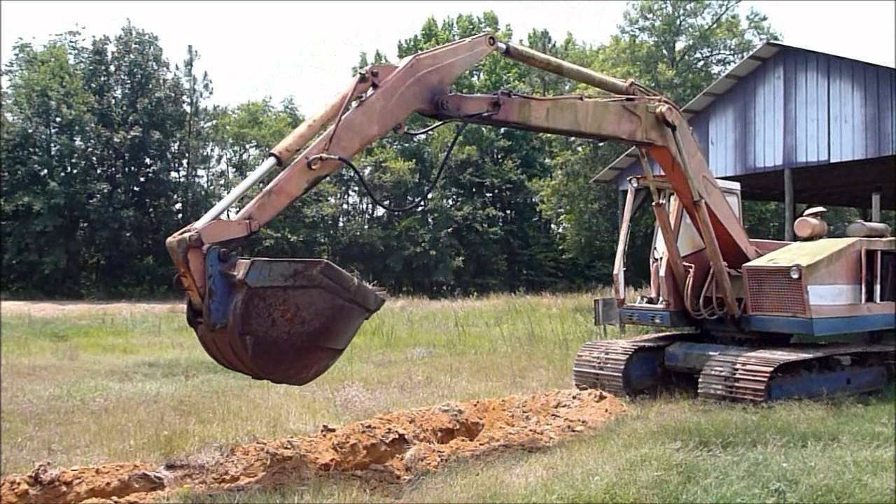 My Go on The Bantam Excavator