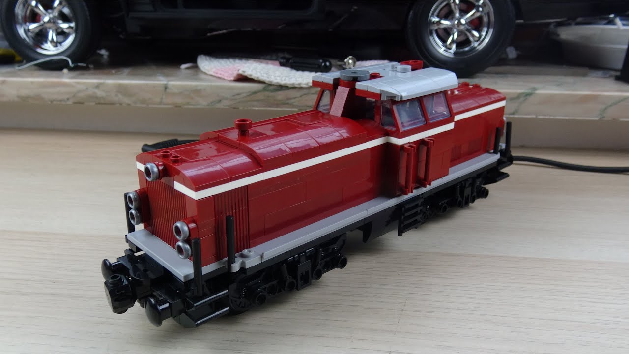 Lokomotive V100 (w8) von Blue Brixx, um klassen besser als die Version in 6 Noppen Breite