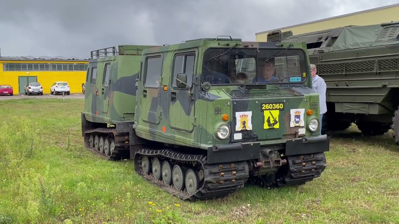 H&auml;gglunds Bandvagn Bv-206 - Swedish Army - Live demonstration in Demen