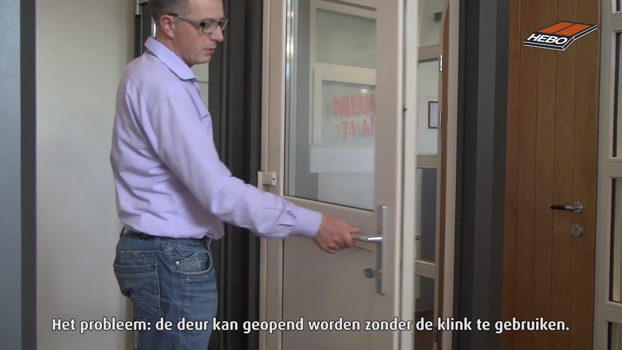 Deur blijft niet in het dagschoot zitten