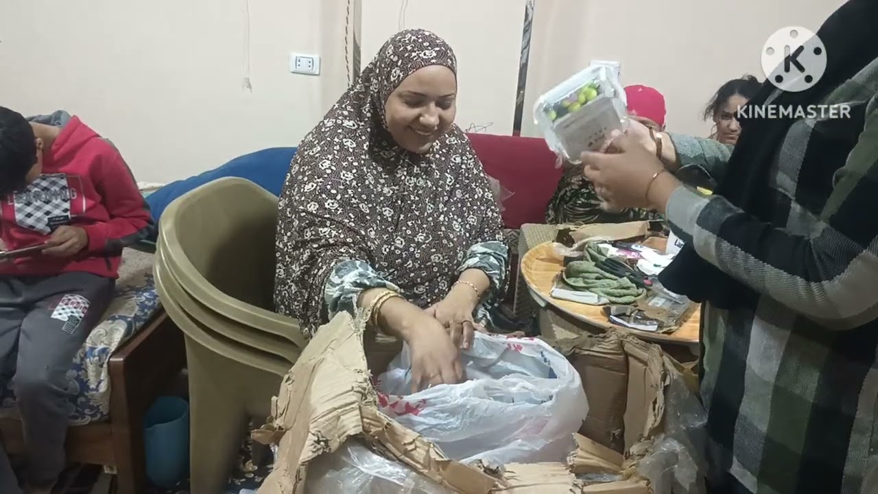 اخر صندوق هدايا بثينه جزاه الله كل خير