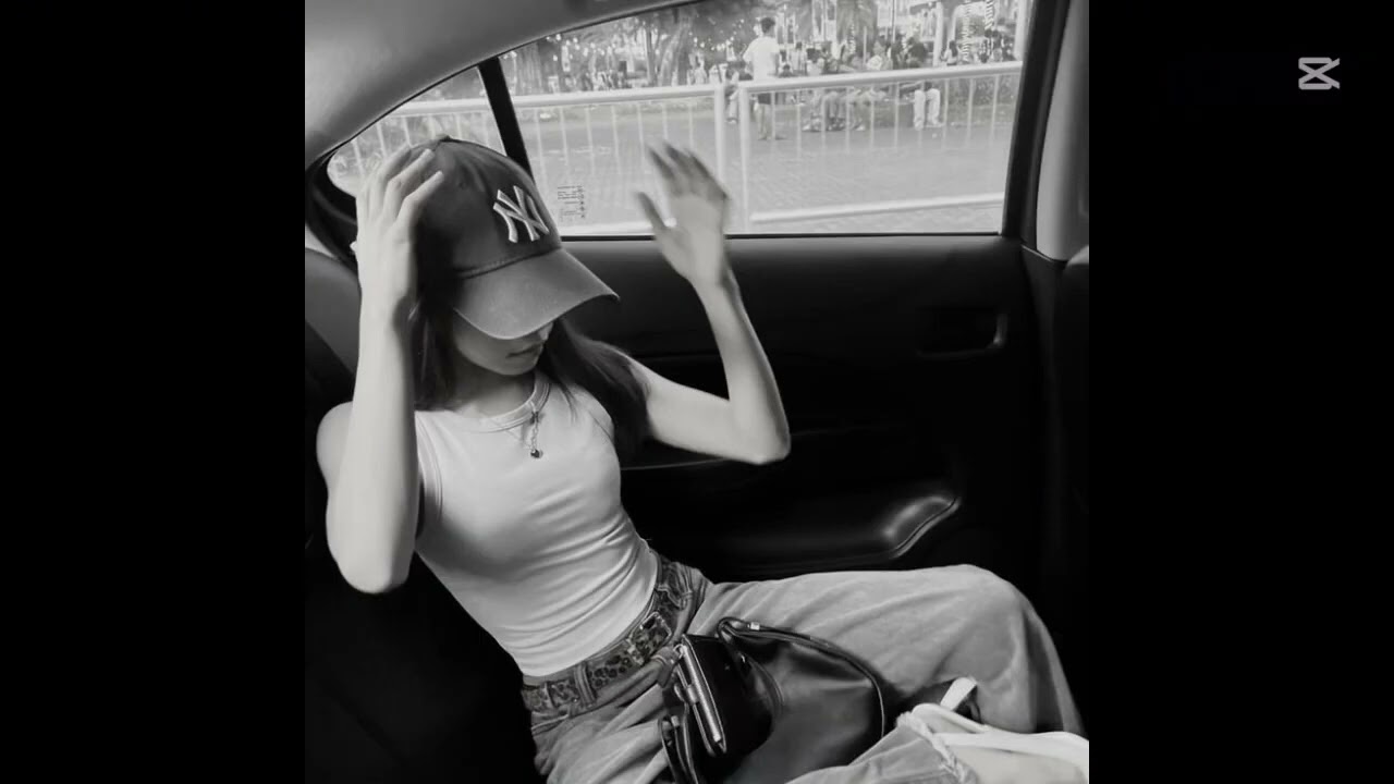 🎥  Funky Mix - ភ្លើង Fire 😔💔 Remix Sad Song In TikTok 2025 | A Ro Benz Remix ft Yin Faa 🎭  📺