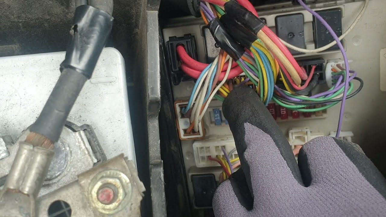 problème éclairage essuie glace clio 3
