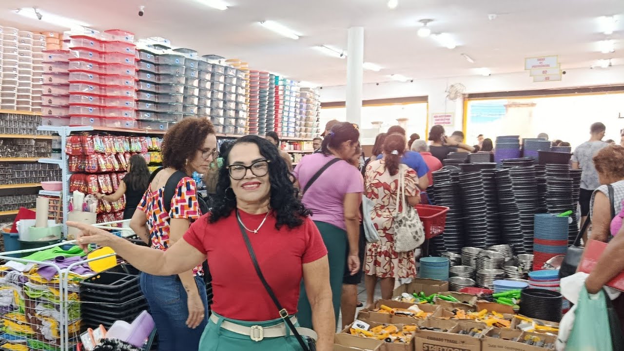 LOJA EM QUE QUALQUER PRODUTO É 5 REAIS, (MUNDO DAS UTILIDADES) RUA DIREITA RECIFE.