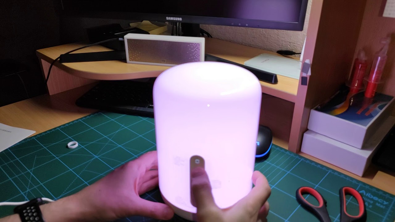 Прикроватная лампа Xiaomi Mijia Bedside Lamp 2. Распаковка и обзор функционала.
