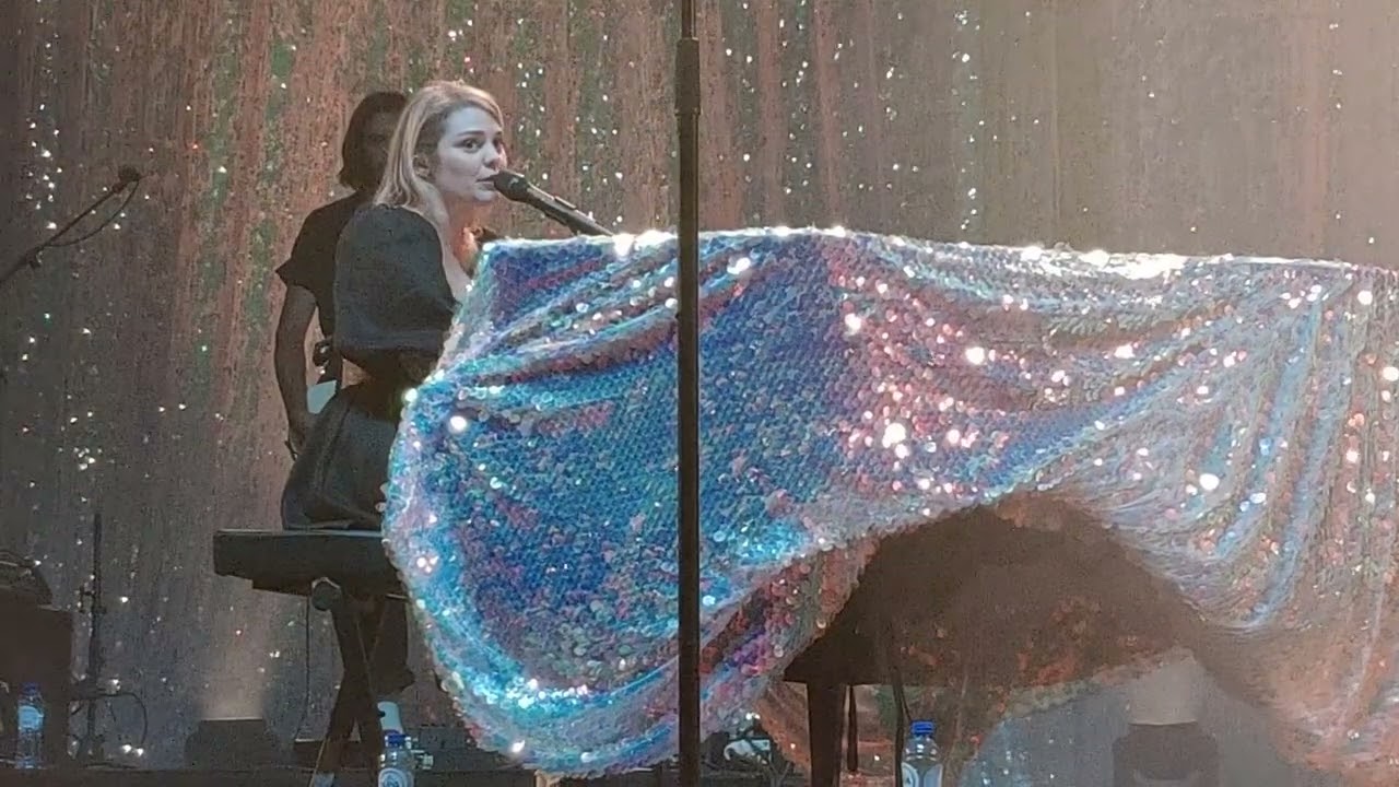 Cœur de Pirate. Comme des enfants. Francofolies de Spa. 23/07/22.