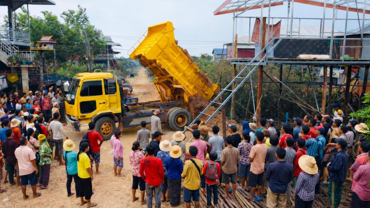 Great new project!! Strong clearing, pushing soil, dumping garbage bins under houses by Dozer & Dump