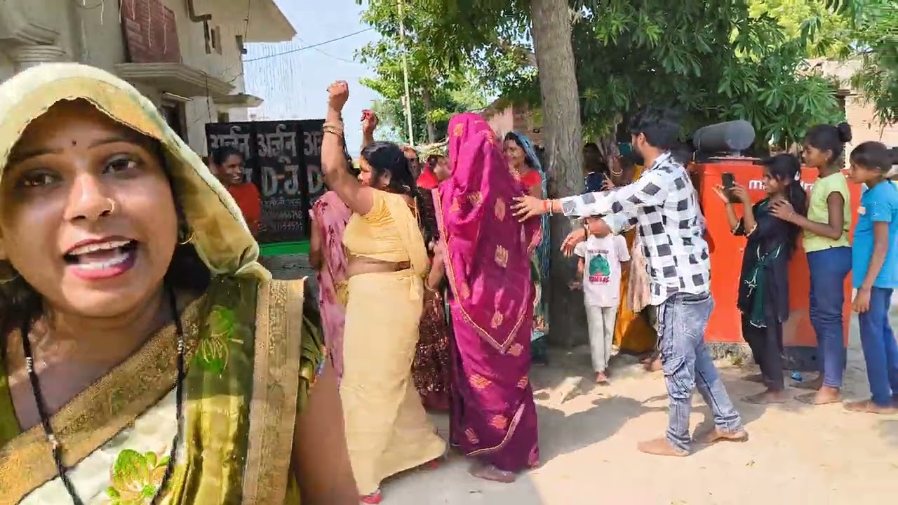 Bhojpuri dance 😂😘😘