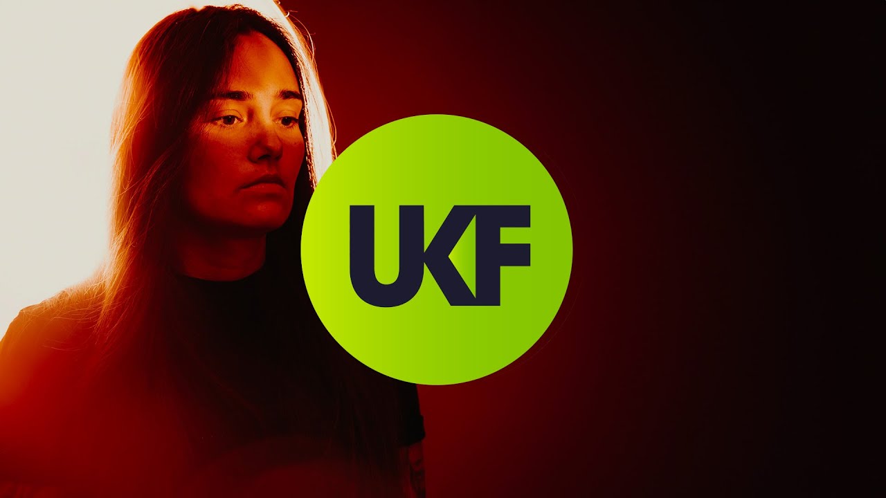 Mollie Collins - Dreaming