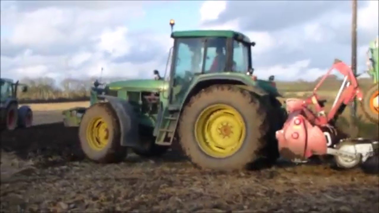Semis de blé ! Fendt 512 C et John Deere 6810