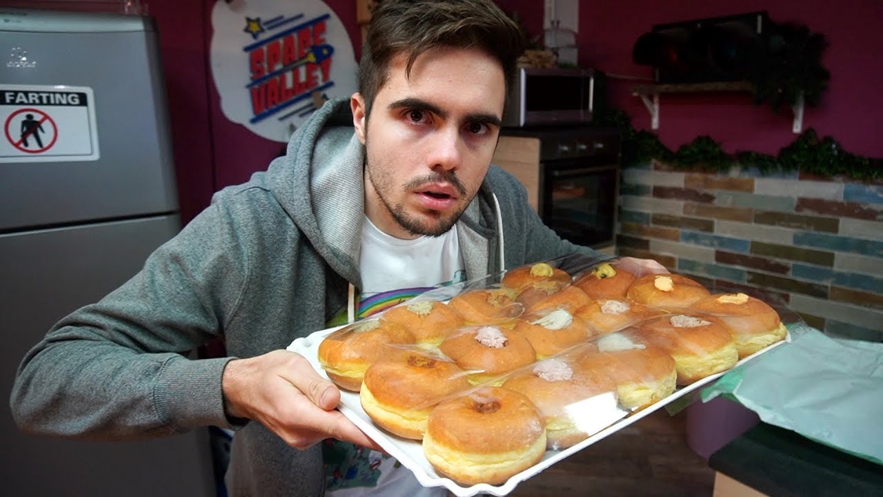 Un intero vassoio di bomboloni farciti apposta per noi