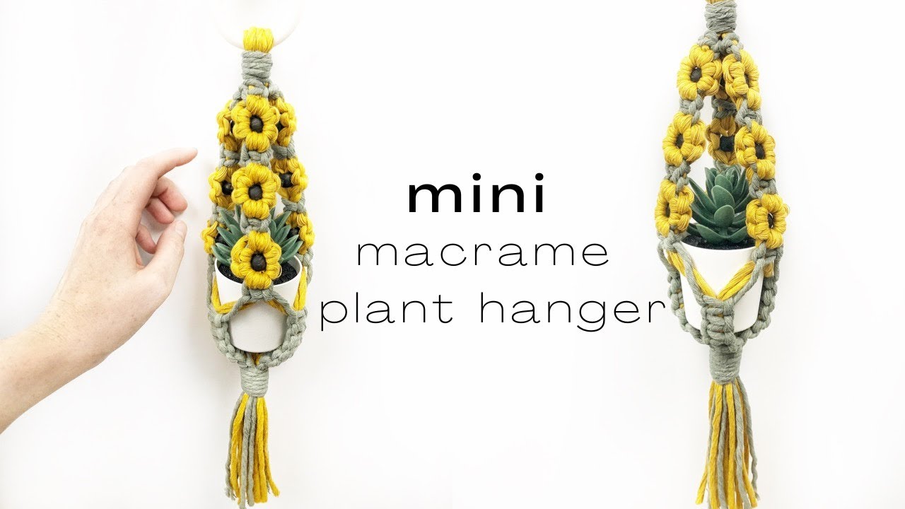 DIY: Mini Macrame Plant Hanger (🌻Flower Pattern!)