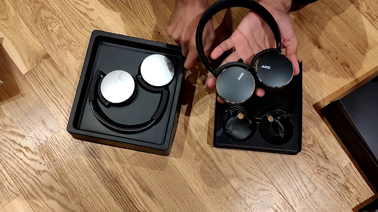 AKG Y500 vs AKG Y50BT Review