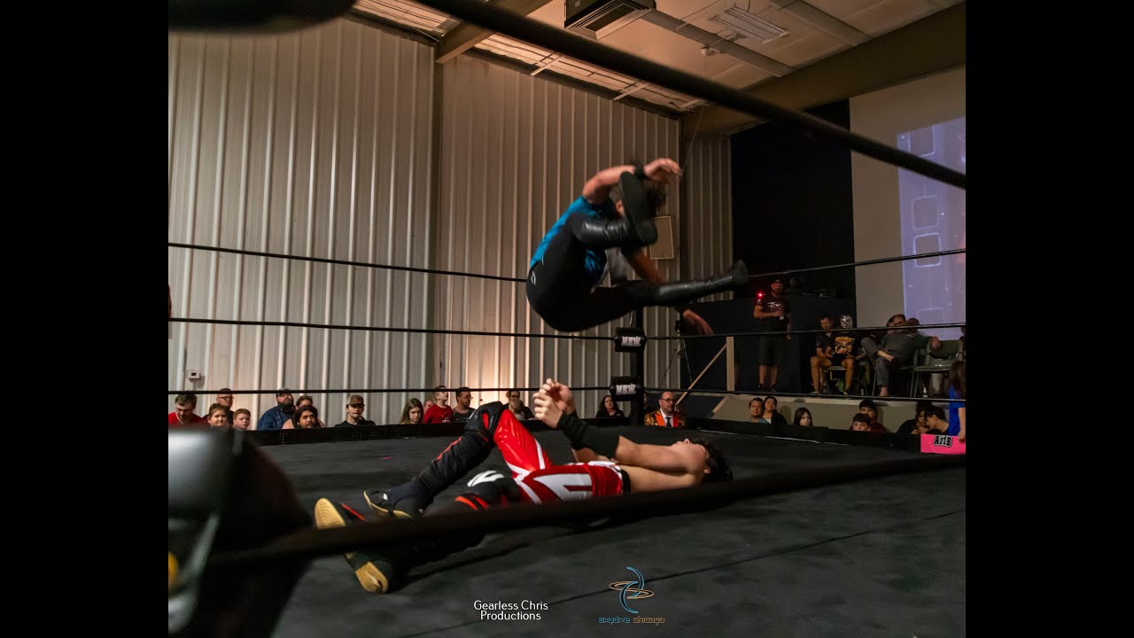 MCW SKYDIVE CHICAGO: ERIC SCHULTZ VS JACK VALOR