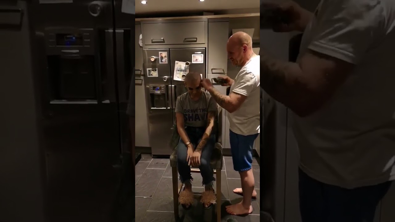 Hot girl headshave