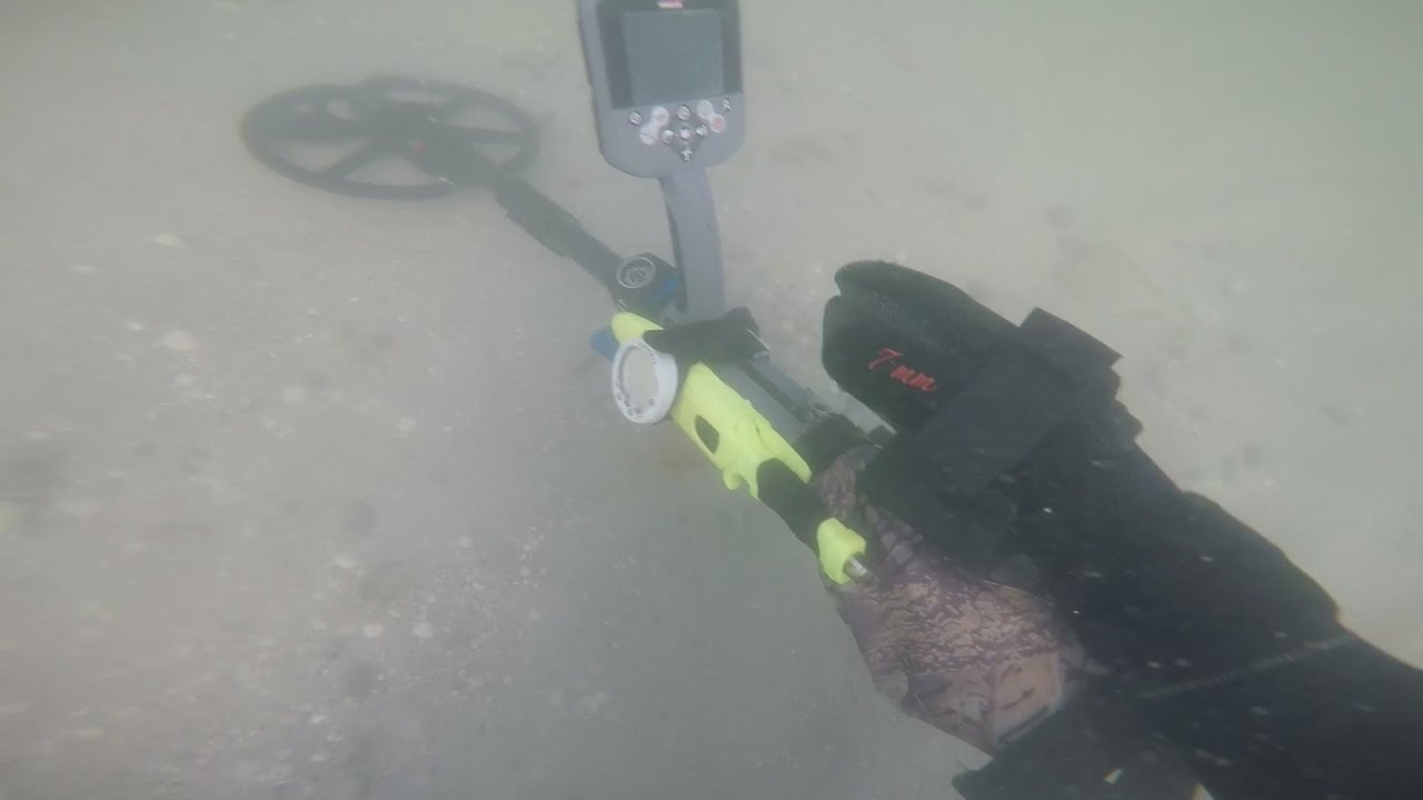 Подводный поиск с Minelab CTX3030