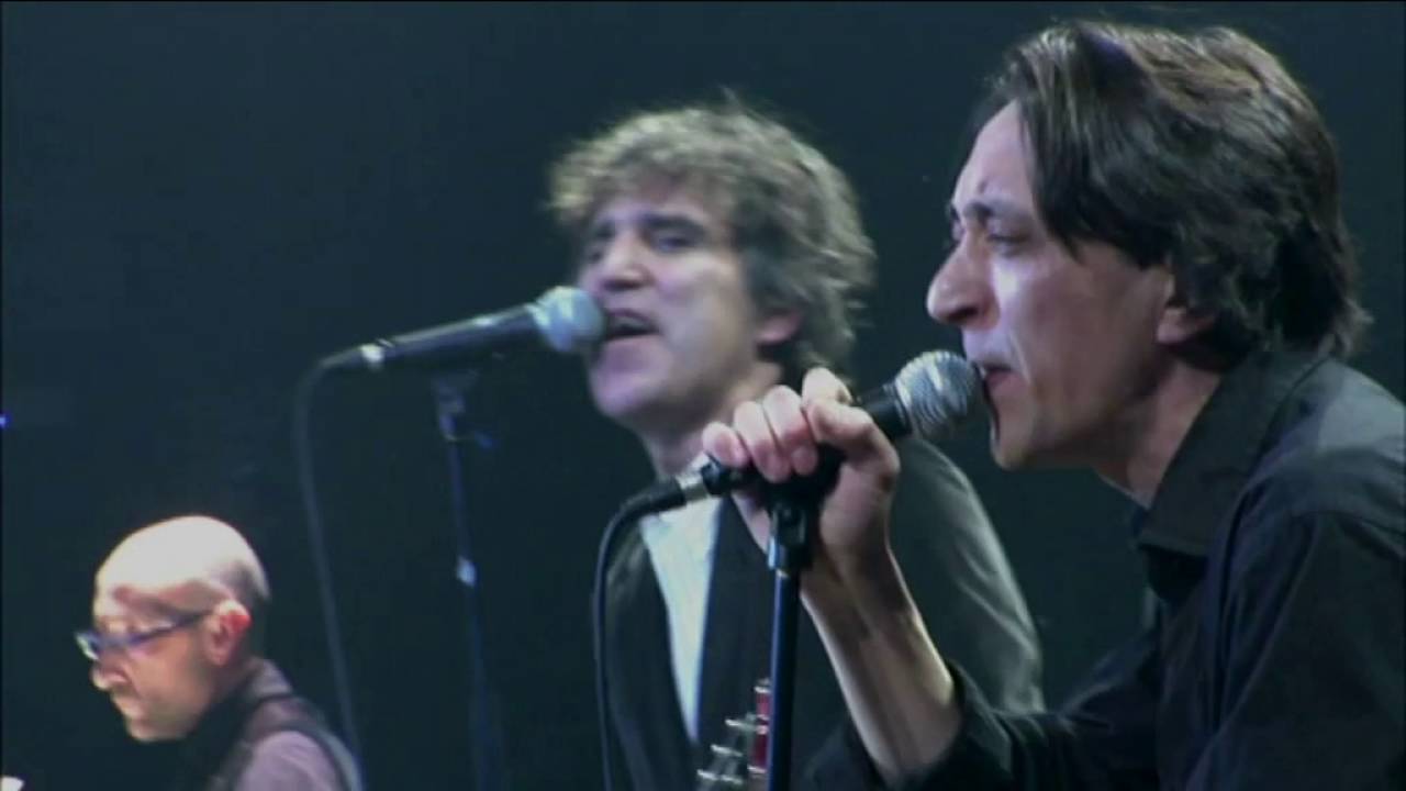 Mikel Erentxun - Tu nombre en los labios con Rafa Berrio (El club de las horas contadas)