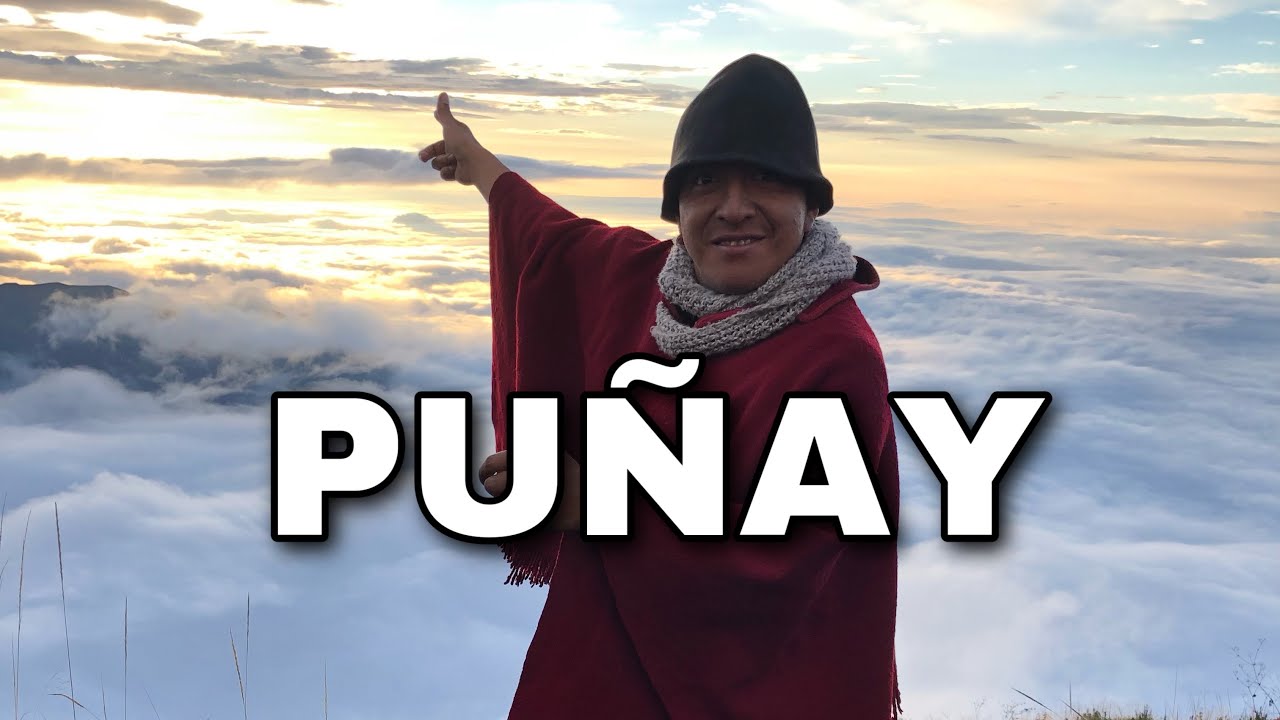EN LA CIMA DEL CERRO PUÑAY  / Christian Tacuri