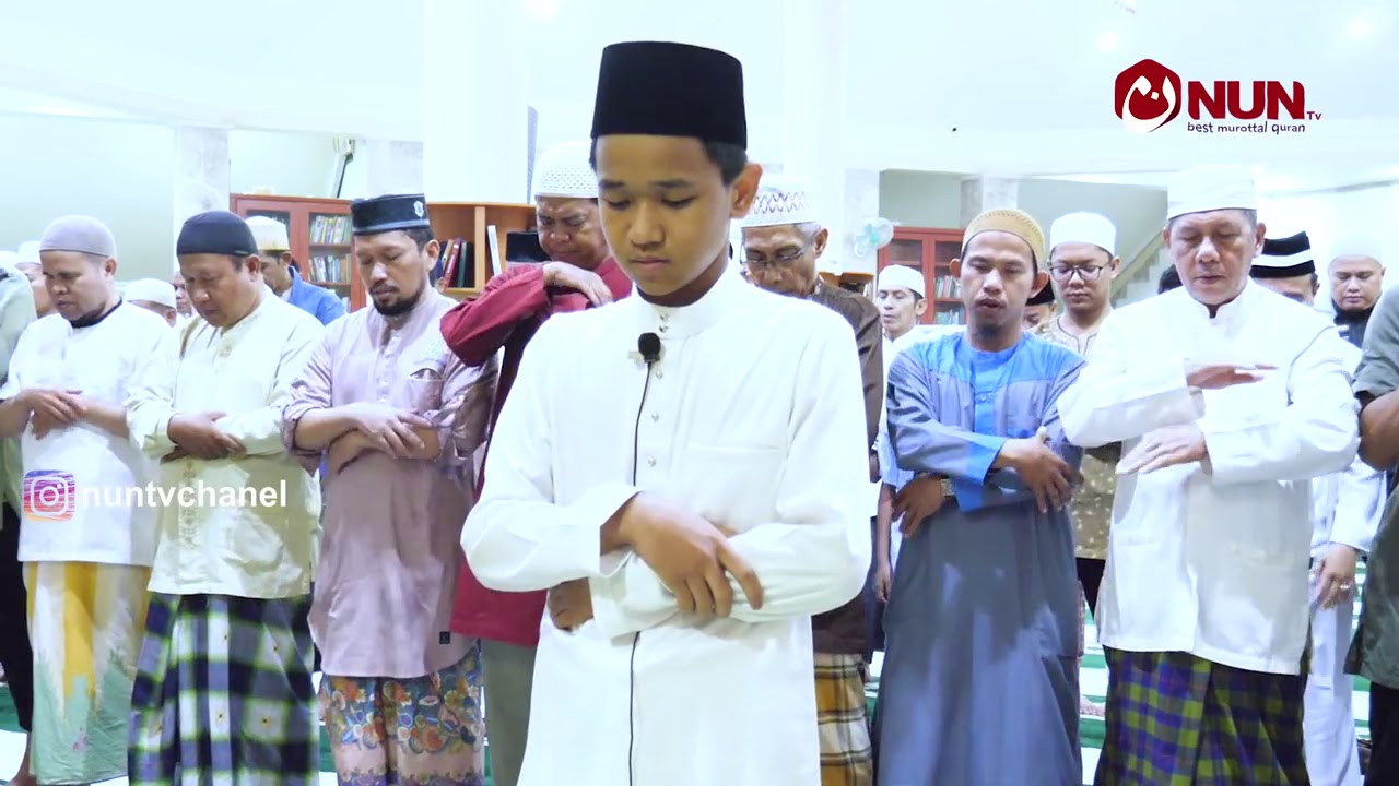 Lukman Hakim - Imam muda yg suaranya bikin merindinggg
