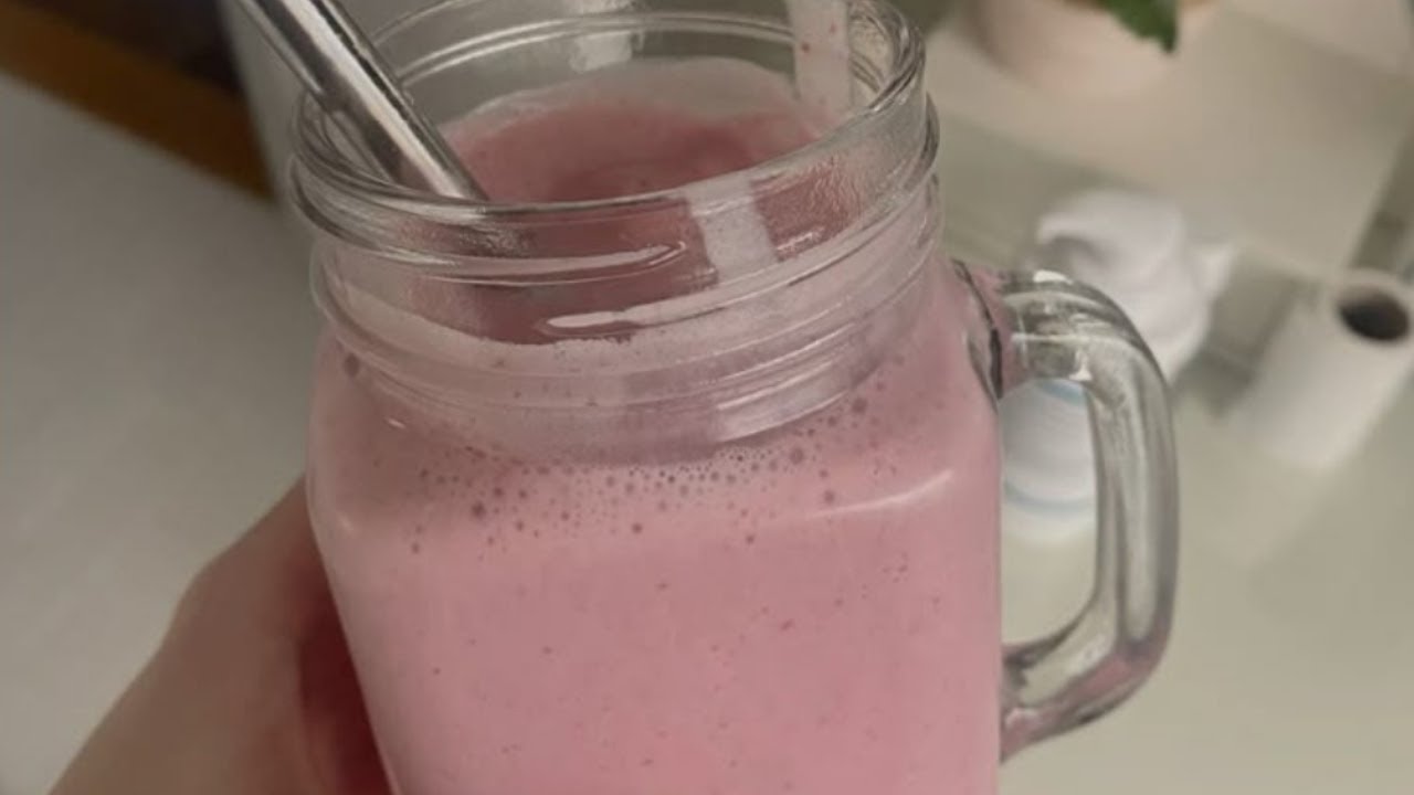 Breakfast Replacement Smoothie For FAST Weight Loss | Under 300 Calories