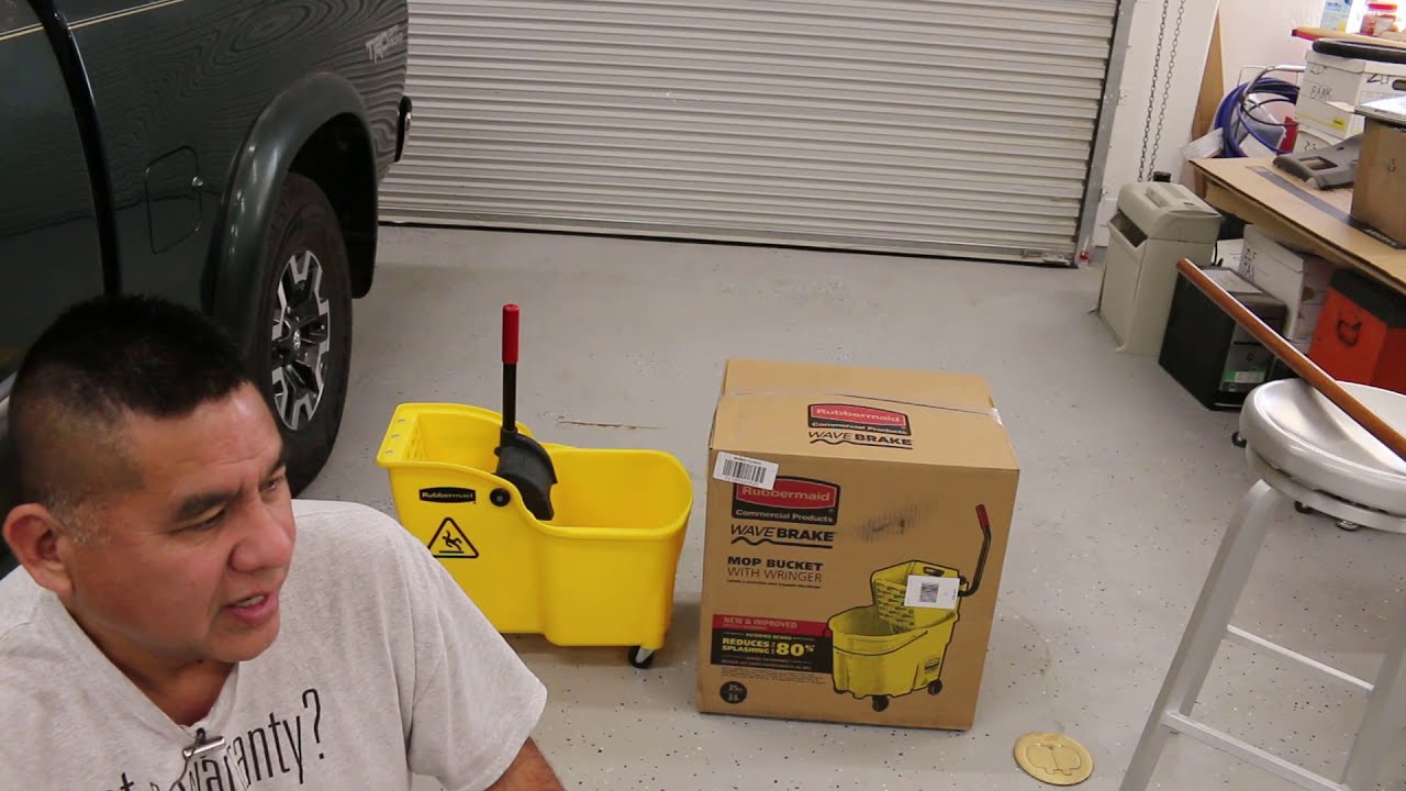 Rubbermaid Home vs Commercial Mop Bucket Unboxing and Comparison