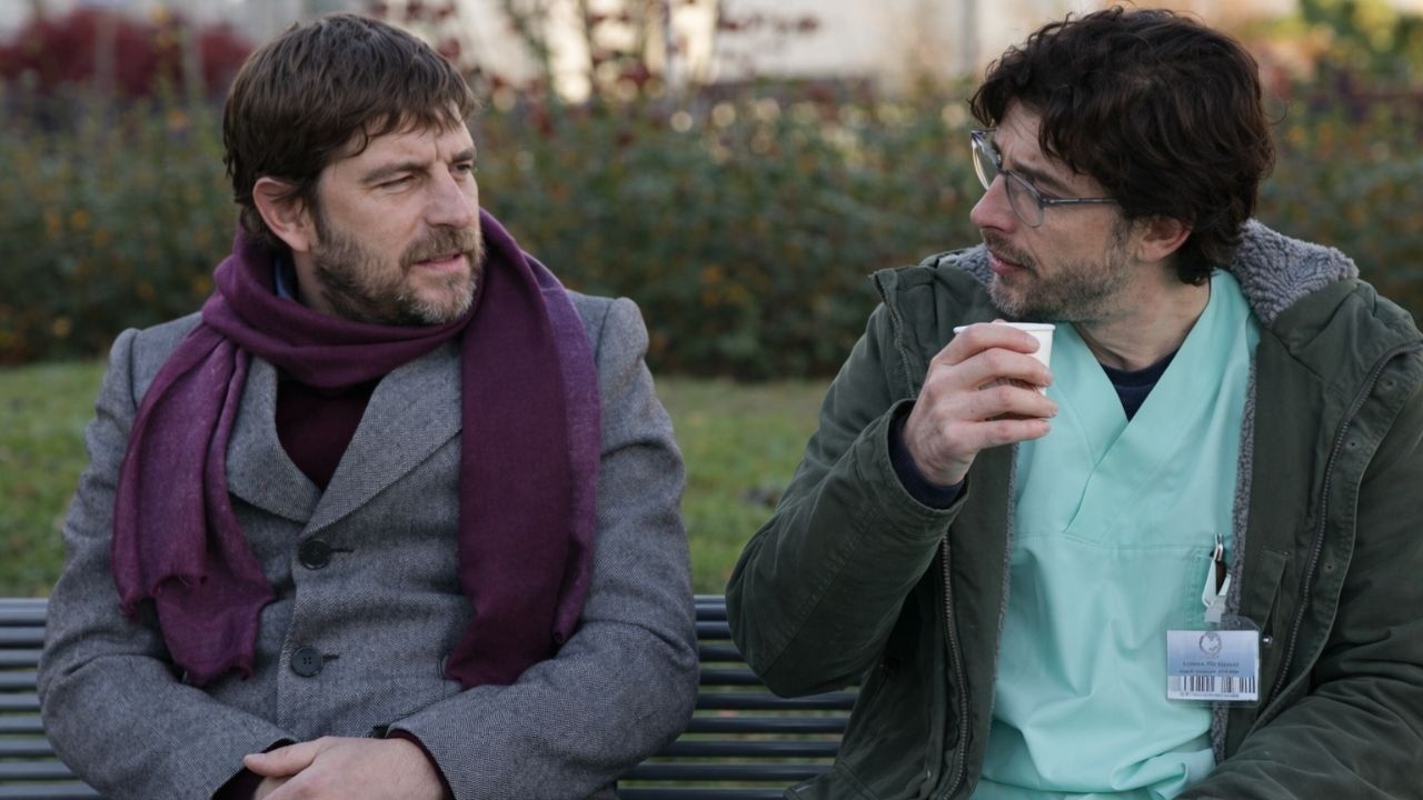 Una Commedia Sull'Amicizia e Grandi Inganni | Restiamo Amici - Film Completo HD