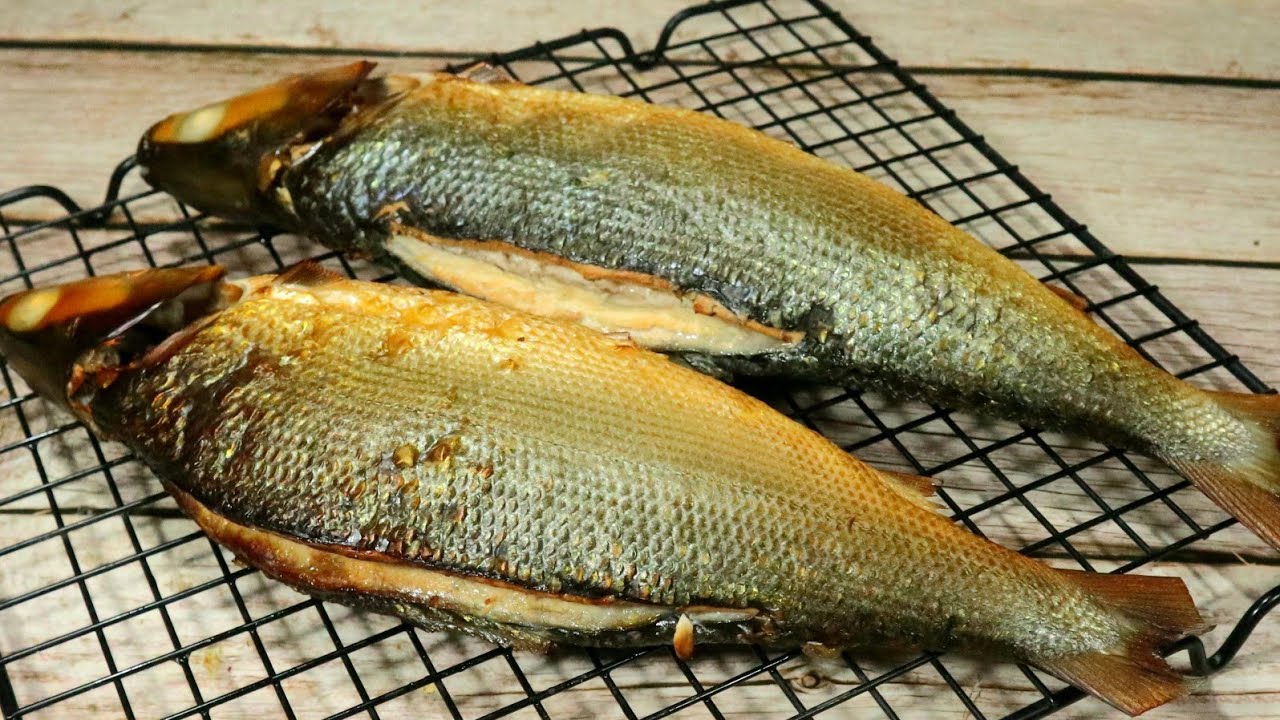 Bangus Tinapa Sa Kawali | Smoked Milkfish
