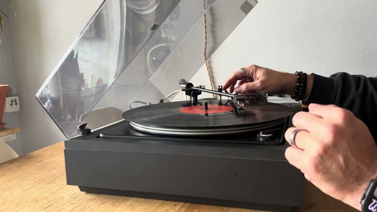 ELAC 815 High Fidelity – Vintage Plattenspieler in Top Zustand