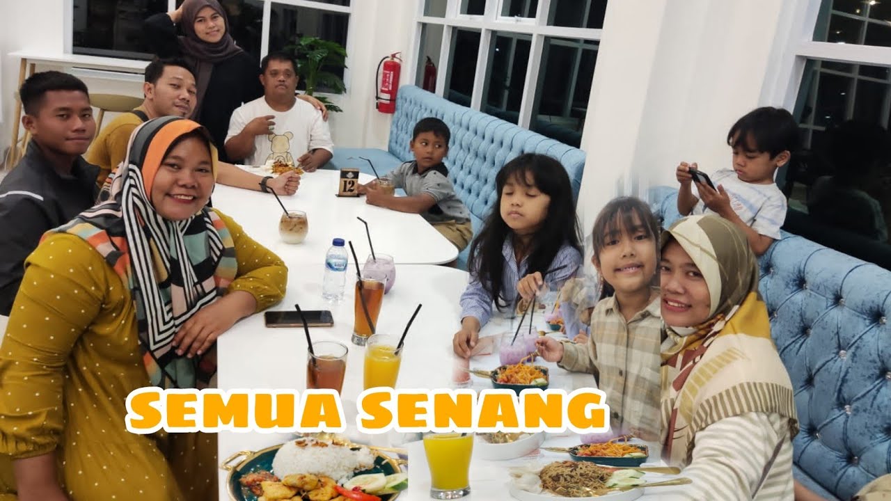 Pertama kali ke kafe bersama keluarga || Mbak Nung Mbak Lis Mbak iti vlog