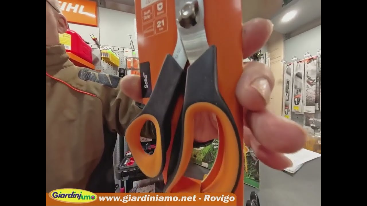 Basta Forbici che non Tagliano! Scopri le Forbici Smontabili Fiskars