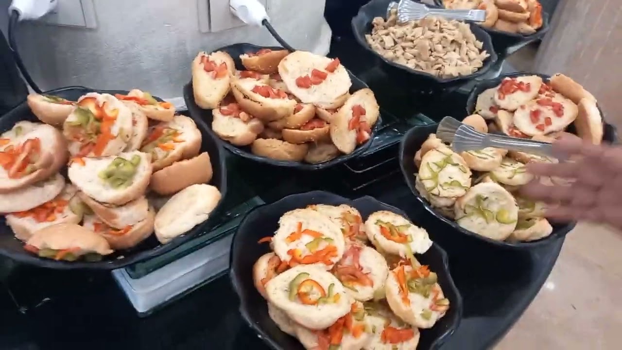 بوفيه العشا بفندق مورينو يوم الجمعة بتاريخ ٣١/٥