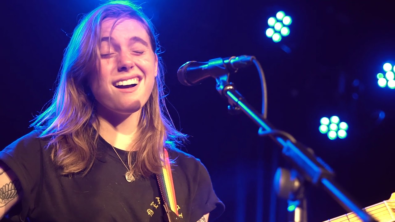 Julien Baker - Blacktop (Live in London)